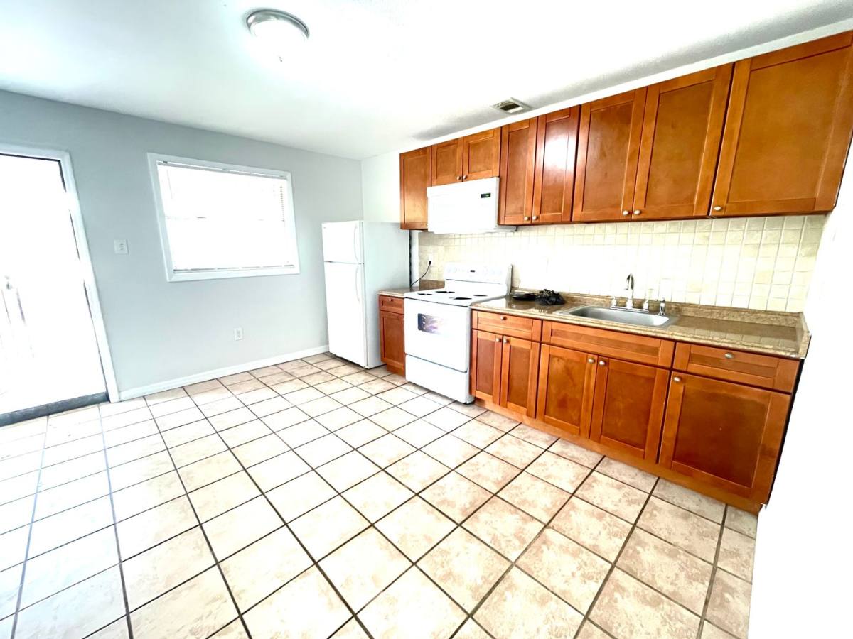 Apartment for rent at 2610 Durham St, Tampa, FL 33605