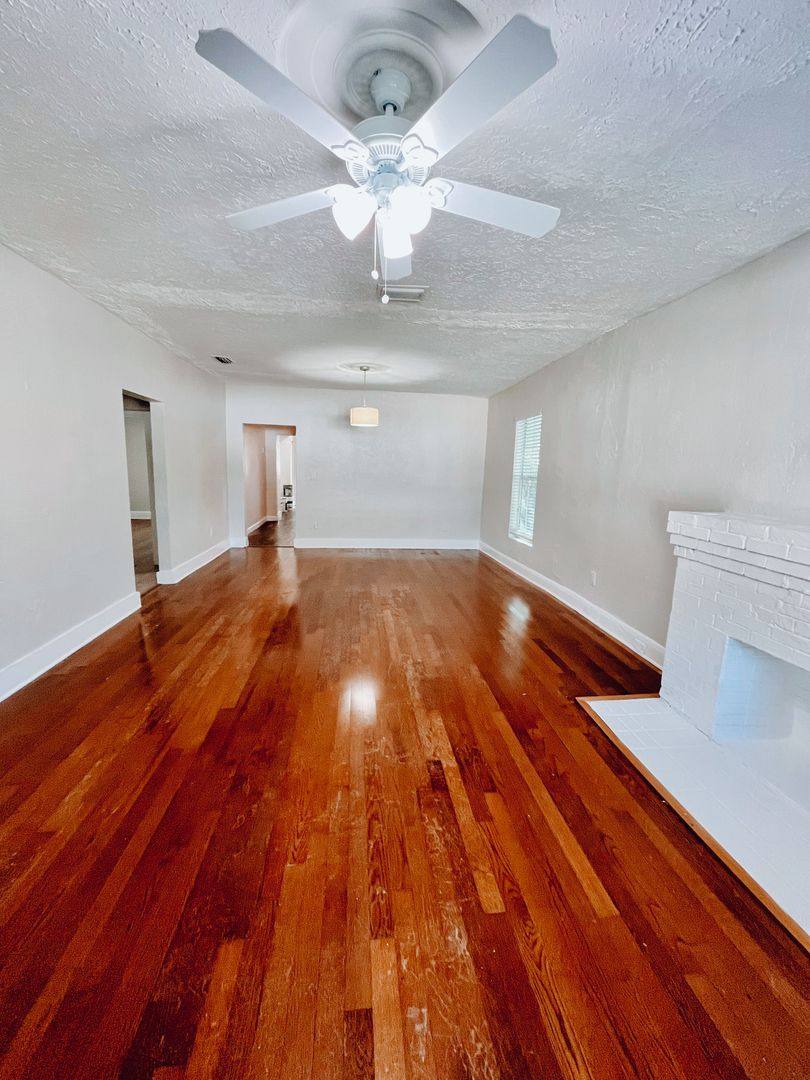 House for rent at 4106 W Arch St, Tampa, FL 33607