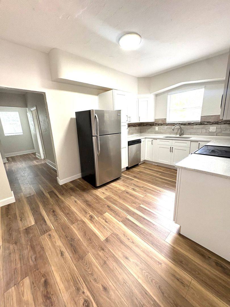 House for rent at 4106 W Arch St, Tampa, FL 33607