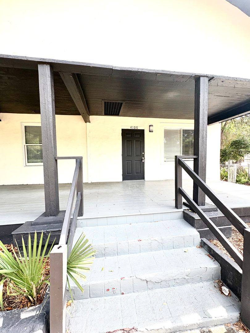 House for rent at 4106 W Arch St, Tampa, FL 33607