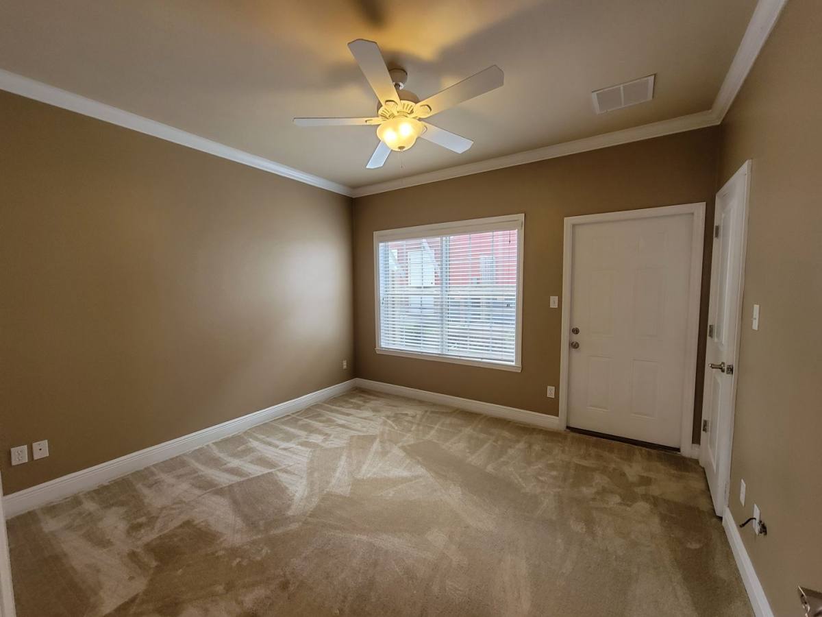 Townhouse for rent at 1918 Bloomington Ave, Tallahassee, FL 32304