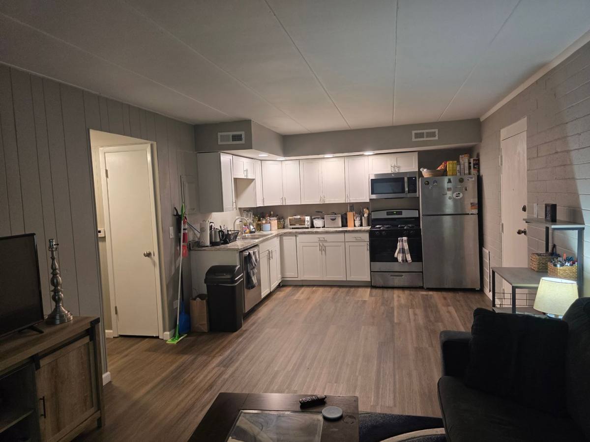 Apartment for rent at 505 W Springfield Ave, Urbana, IL 61801