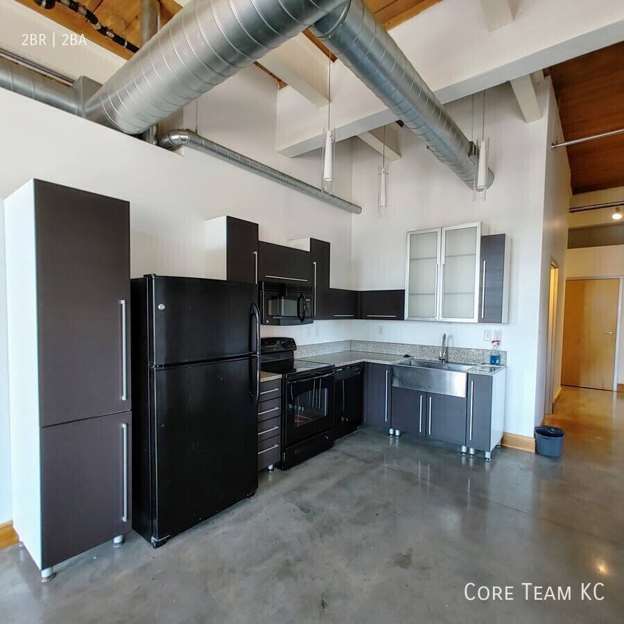 Condo for rent at 382 W 22nd St, Kansas City, MO 64108