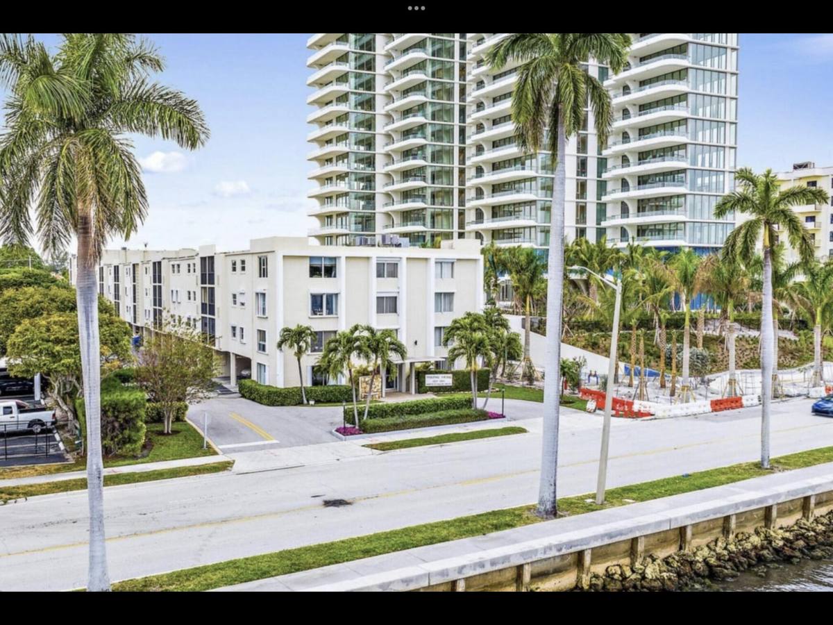 Apartment for rent at 1601 S Flagler Dr #1601301O, West Palm Beach, FL 33401