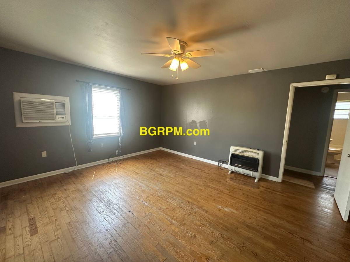 House for rent at 501 N Elm St, Beebe, AR 72012
