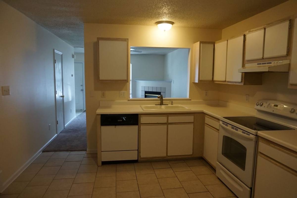 Townhouse for rent at 109 Spring Meadow Circle, Jacksonville, NC 28546