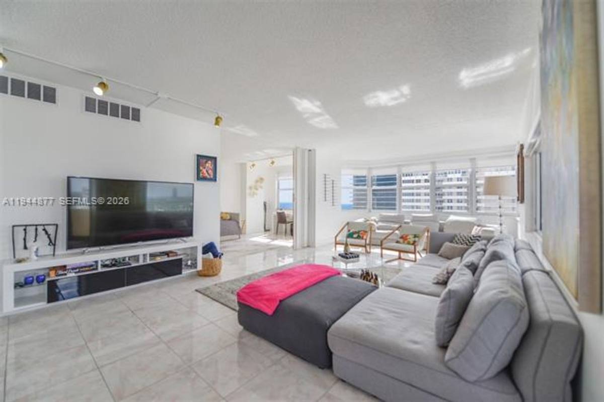 Apartment for rent at 1950 S Ocean Dr, Hallandale, FL 33009