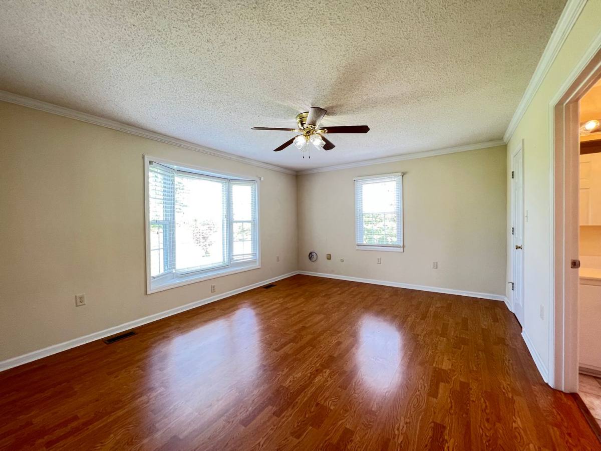 House for rent at 2156 Browns Creek Rd, Brodnax, VA 23920