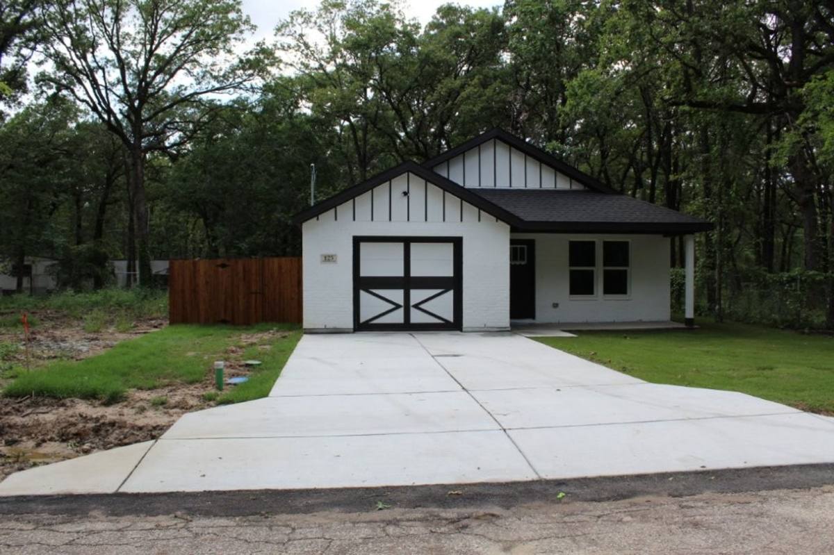 House for rent at 125 Chapparrel, Mabank, TX 75156