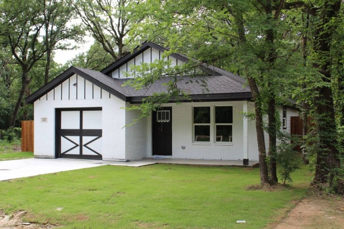 House for rent at 125 Chapparrel, Mabank, TX 75156