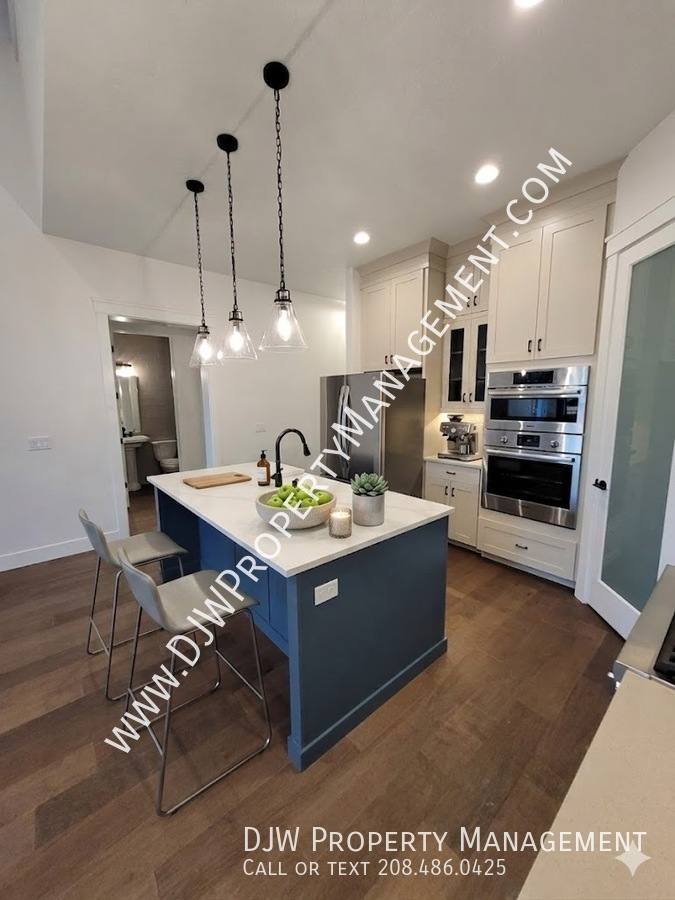 Apartment for rent at 4264 W Lovegood Lane, Meridian, ID 83646