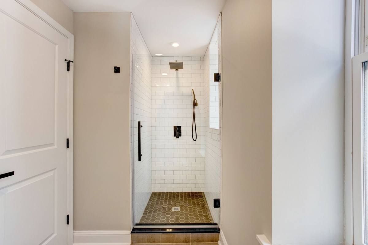 Apartment for rent at 1922 Diamond St, Philadelphia, PA 19121