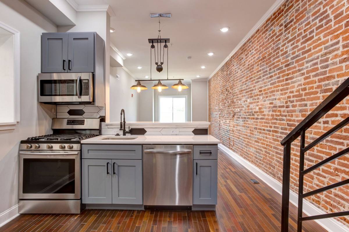 Apartment for rent at 1922 Diamond St, Philadelphia, PA 19121