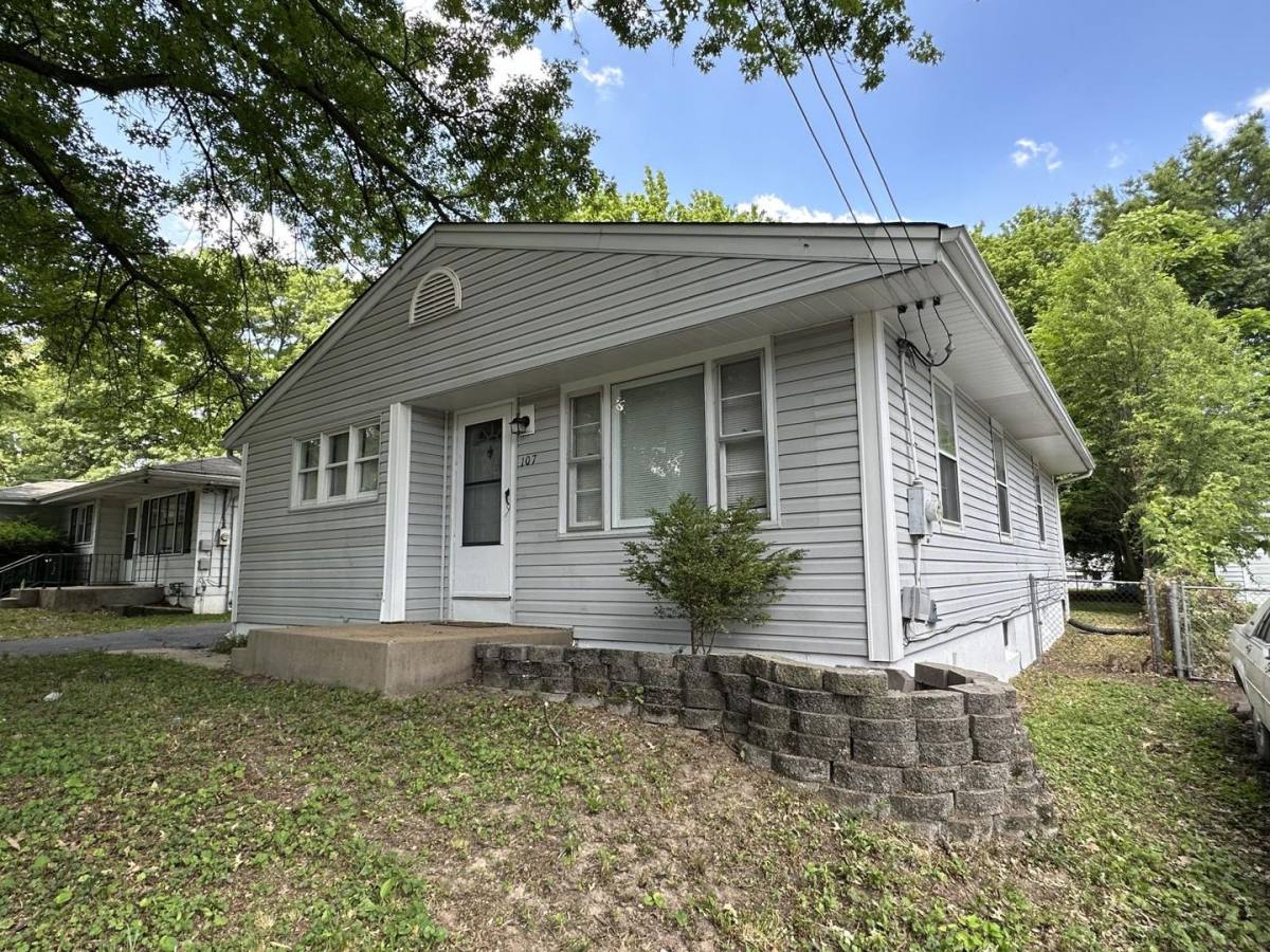 House for rent at 107 Anistasia, Saint Louis, MO 63135