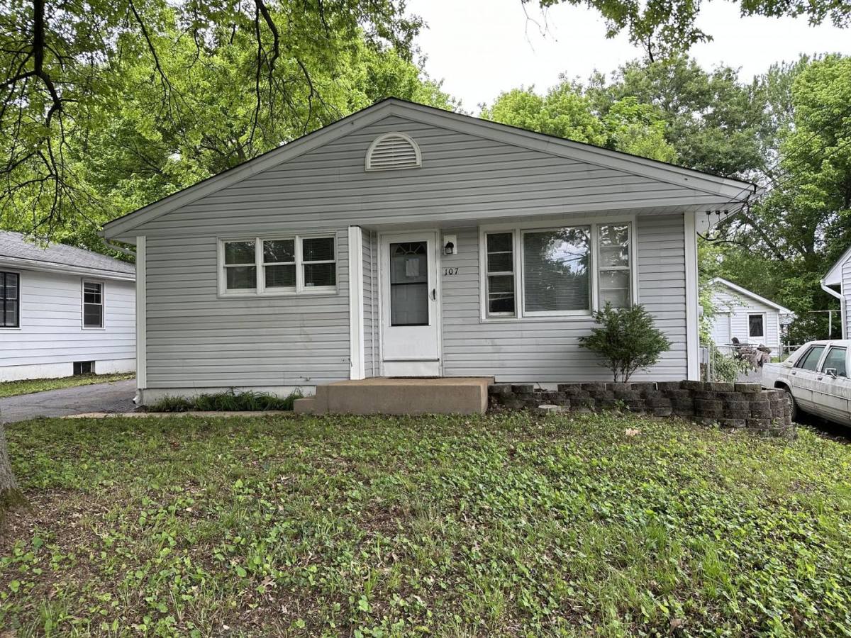 House for rent at 107 Anistasia, Saint Louis, MO 63135