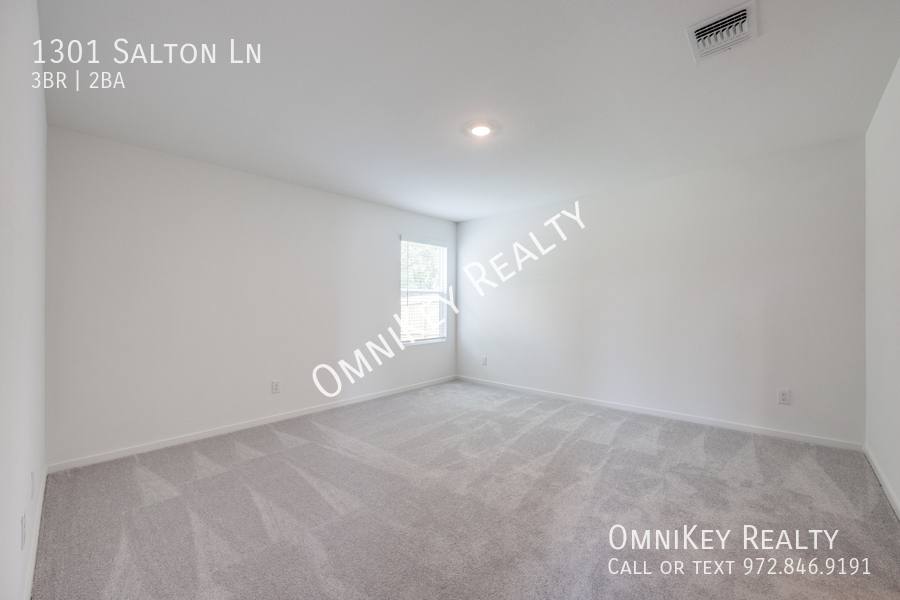 House for rent at 1301 Salton Lane, Sherman, TX 75090