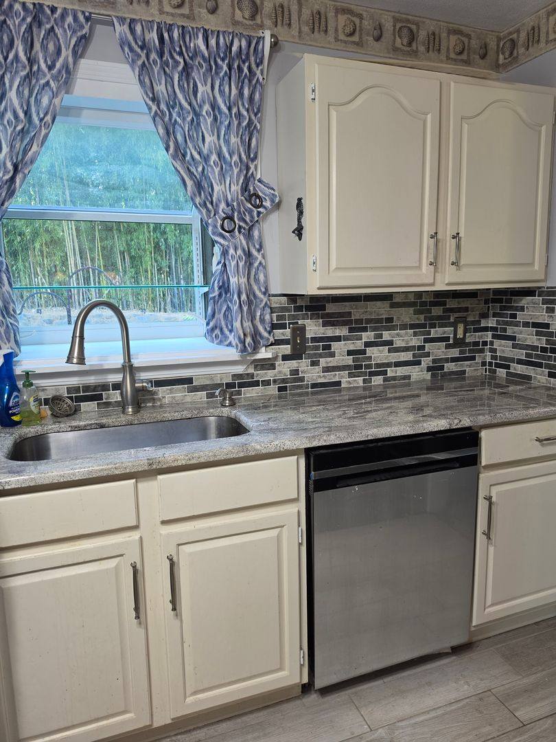 House for rent at 5263 Turkey Point Rd, North East, MD 21901
