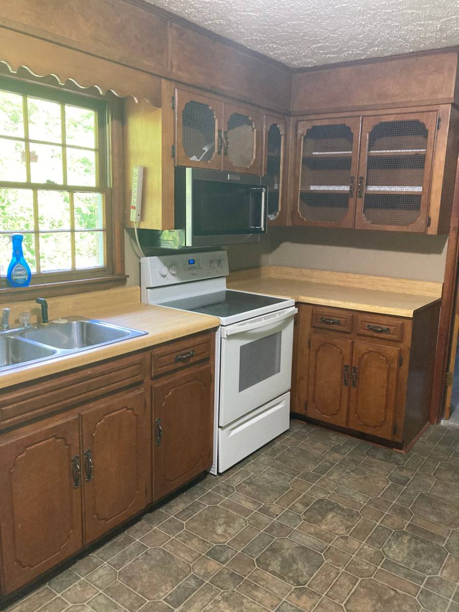 Apartment for rent at 2232 Webster's Chapel Rd, Wellington, AL 36279