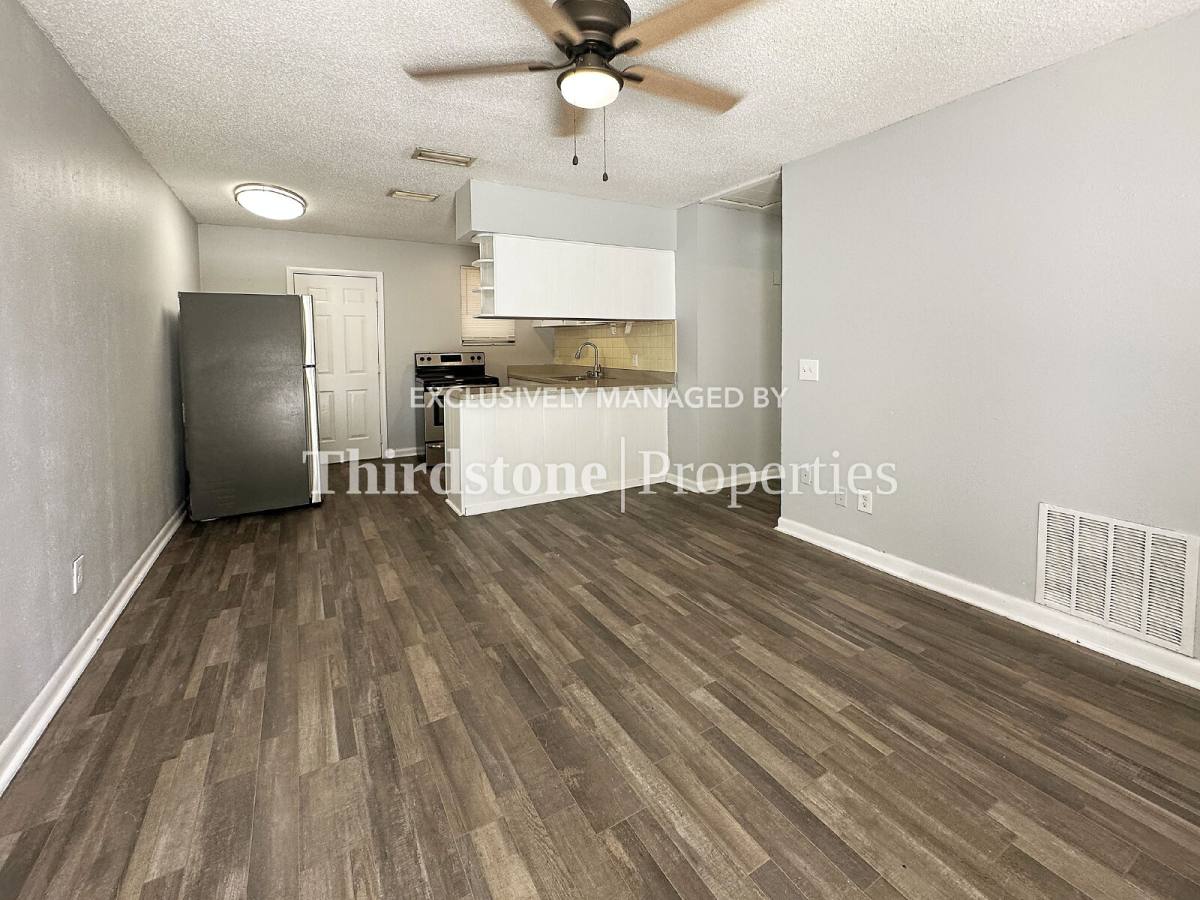 Apartment for rent at 1160 Comanche St #4, Jacksonville, FL 32205