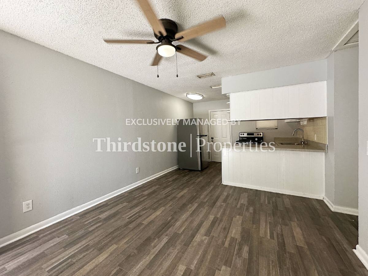 Apartment for rent at 1160 Comanche St #4, Jacksonville, FL 32205