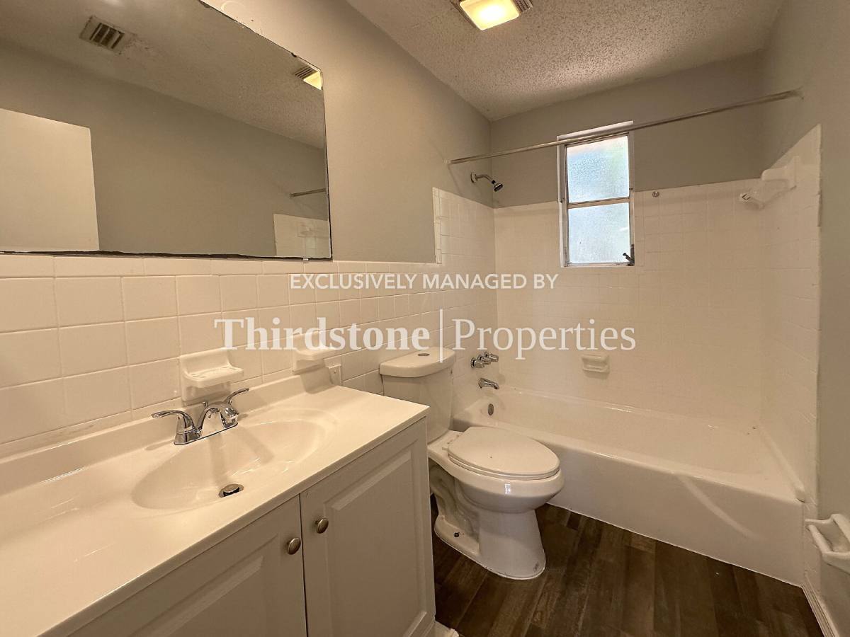 Apartment for rent at 1160 Comanche St #4, Jacksonville, FL 32205