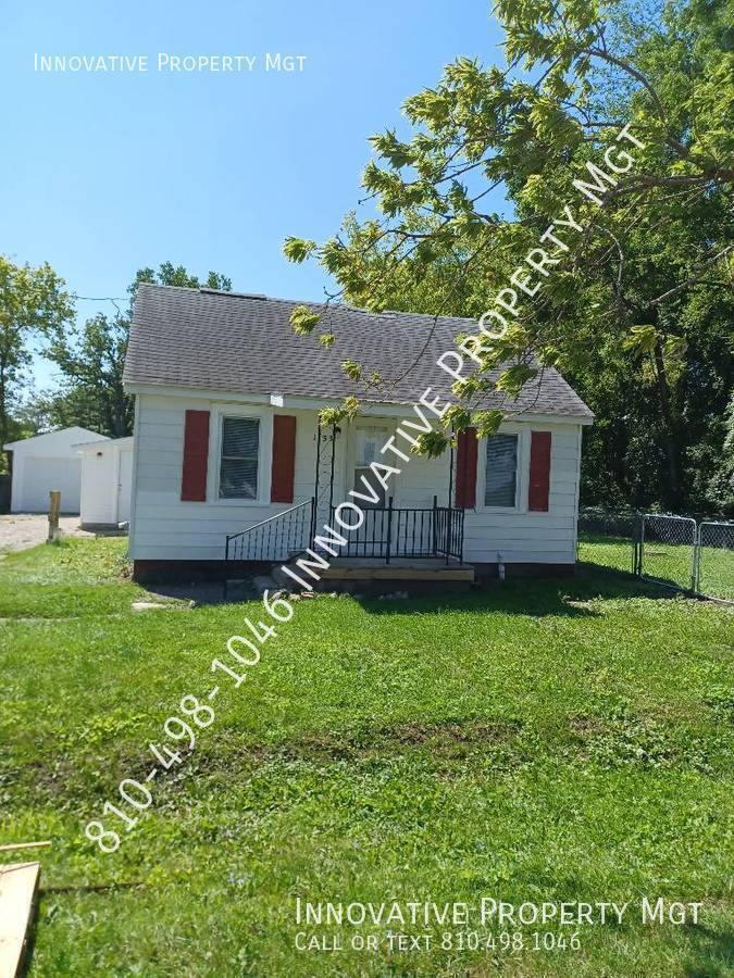 House for rent at 1133 W Buder Ave, Flint, MI 48507