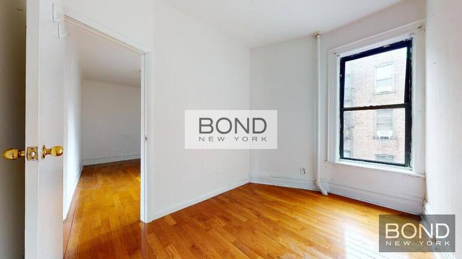 Apartment for rent at 1427 York Ave #4CC, New York, NY 10021