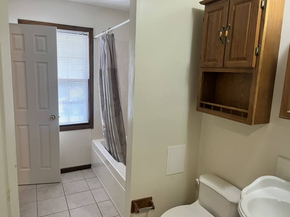 House for rent at 7225 168th St W, Lakeville, MN 55044