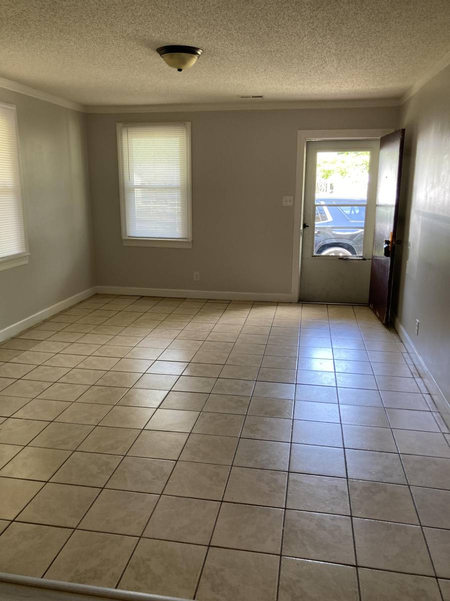 House for rent at 510 Charles St, Grifton, NC 28530