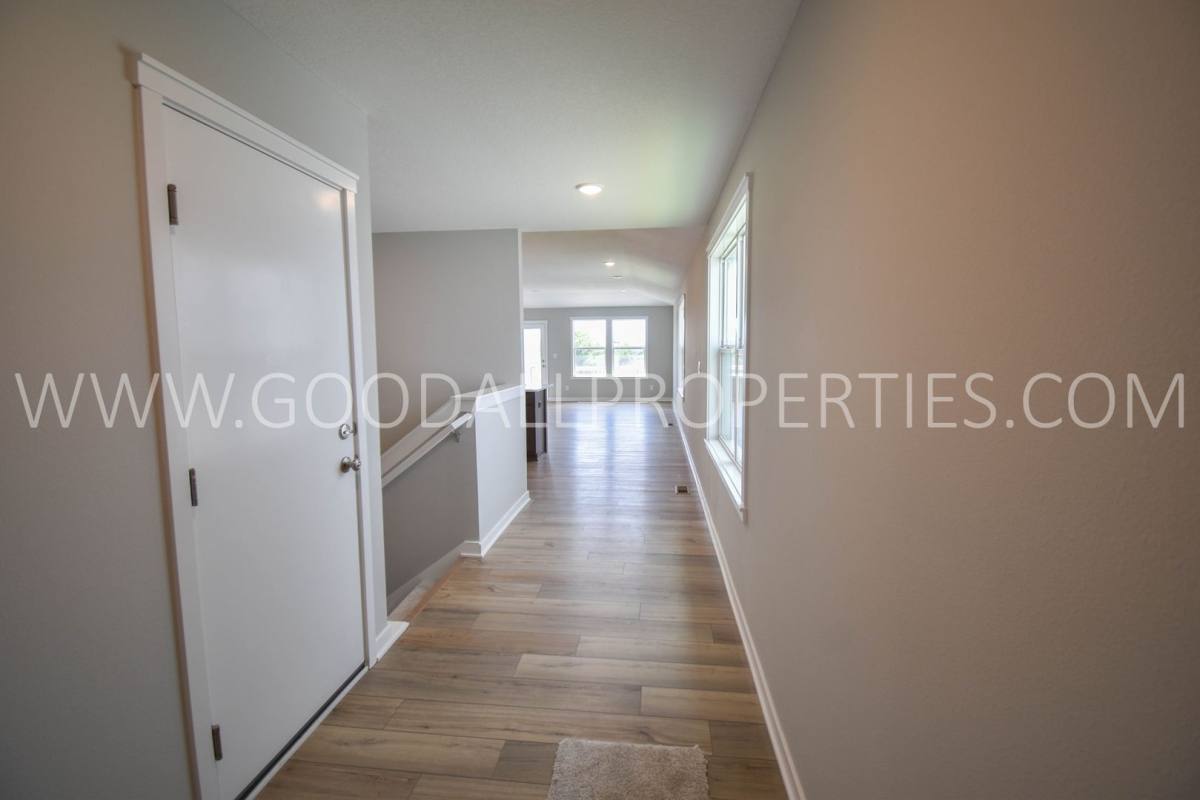House for rent at 1100 NW Yorktown Dr, Waukee, IA 50263