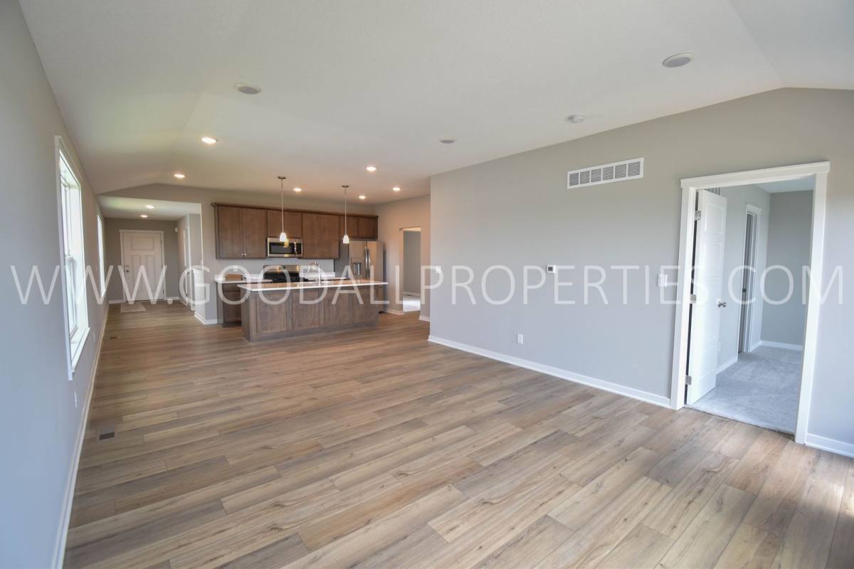 House for rent at 1100 NW Yorktown Dr, Waukee, IA 50263