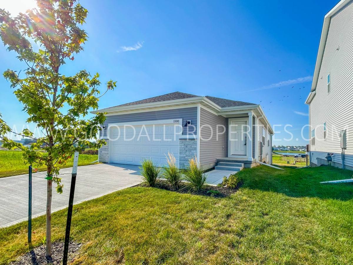 House for rent at 1100 NW Yorktown Dr, Waukee, IA 50263