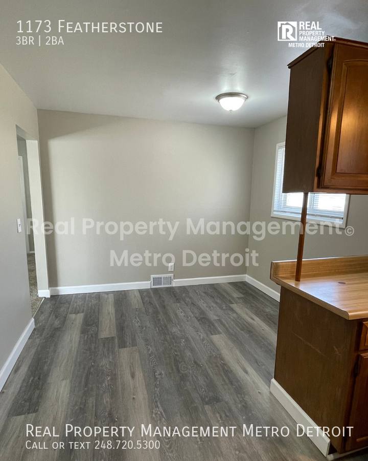 House for rent at 1173 Featherstone, Pontiac, MI 48342