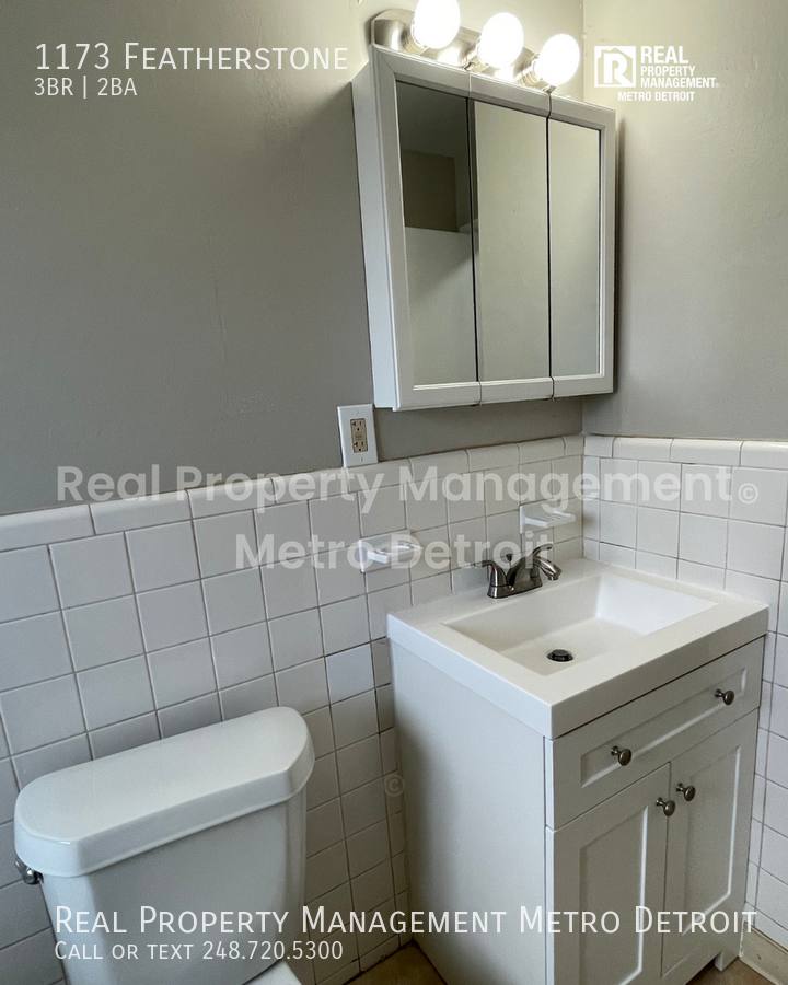 House for rent at 1173 Featherstone, Pontiac, MI 48342