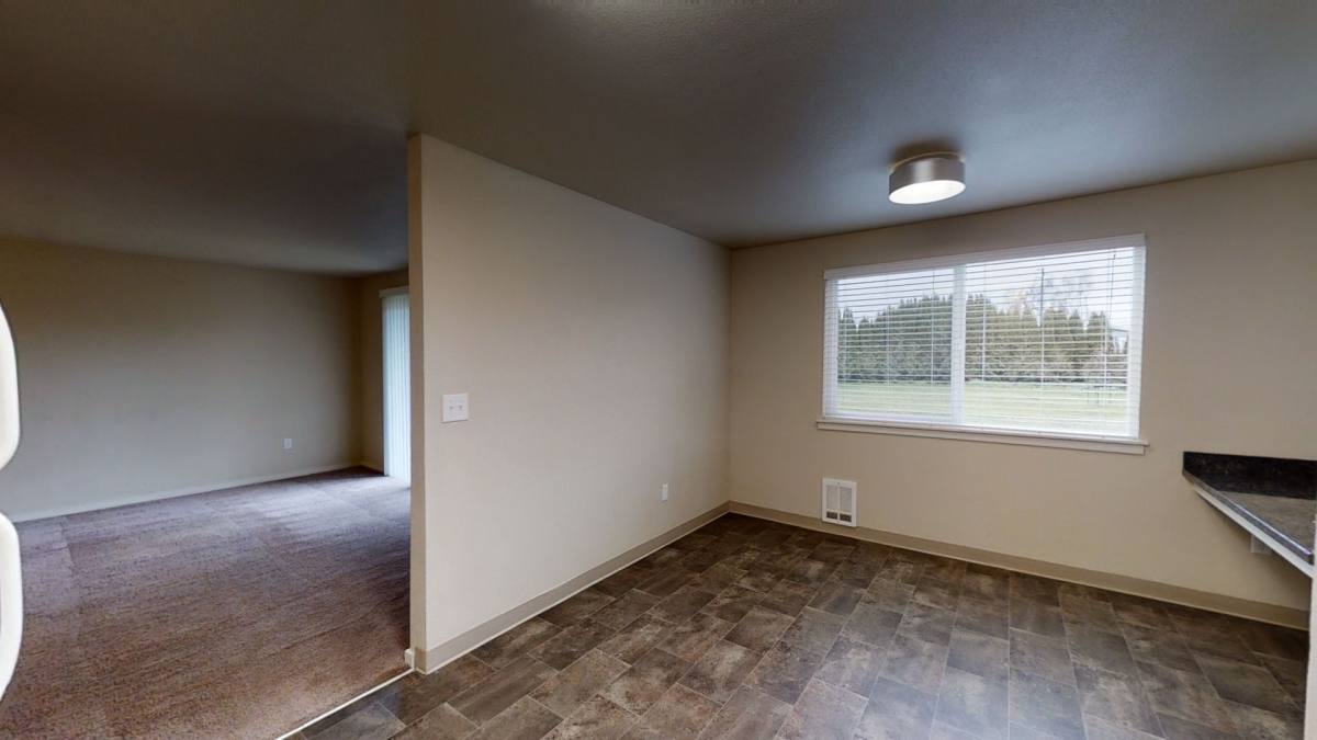 Apartment for rent at 15915 52nd St E, Sumner, WA 98390