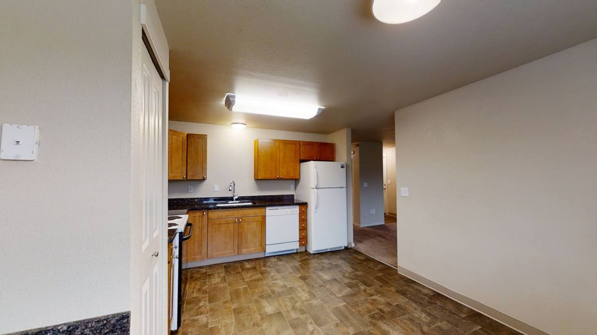 Apartment for rent at 15915 52nd St E, Sumner, WA 98390