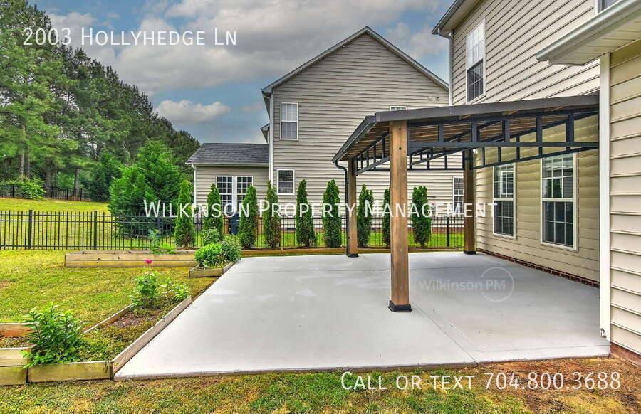 House for rent at 2003 Hollyhedge Lane, Indian Trail, NC 28079