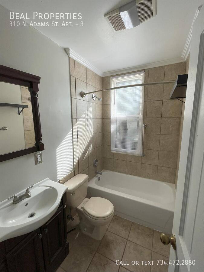 Apartment for rent at 310 N Adams St #3, Ypsilanti, MI 48197