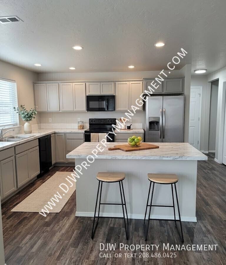 House for rent at 994 Magic Mill Ave, Middleton, ID 83644