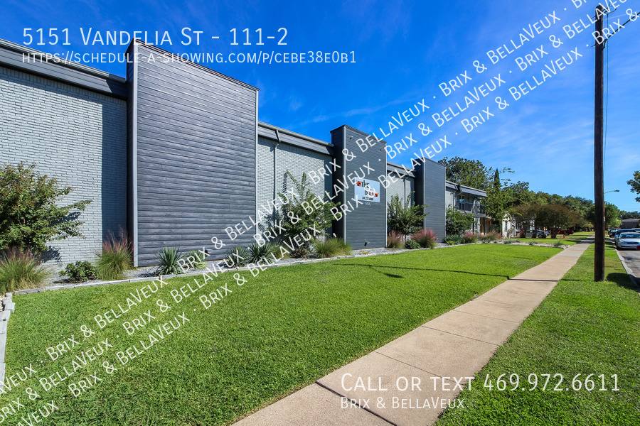 Apartment for rent at 5151 Vandelia St #111-2, Dallas, TX 75235