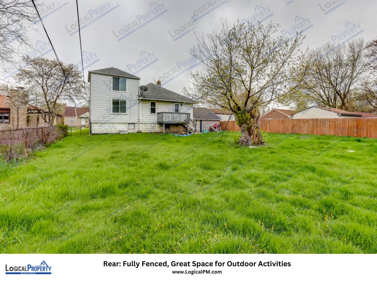 House for rent at 18635 Meier St #MEIER 18635B, Roseville, MI 48066