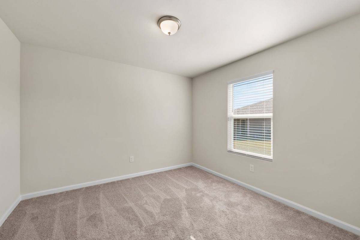 House for rent at 511 Whispering Creek Ave, Freeport, FL 32439