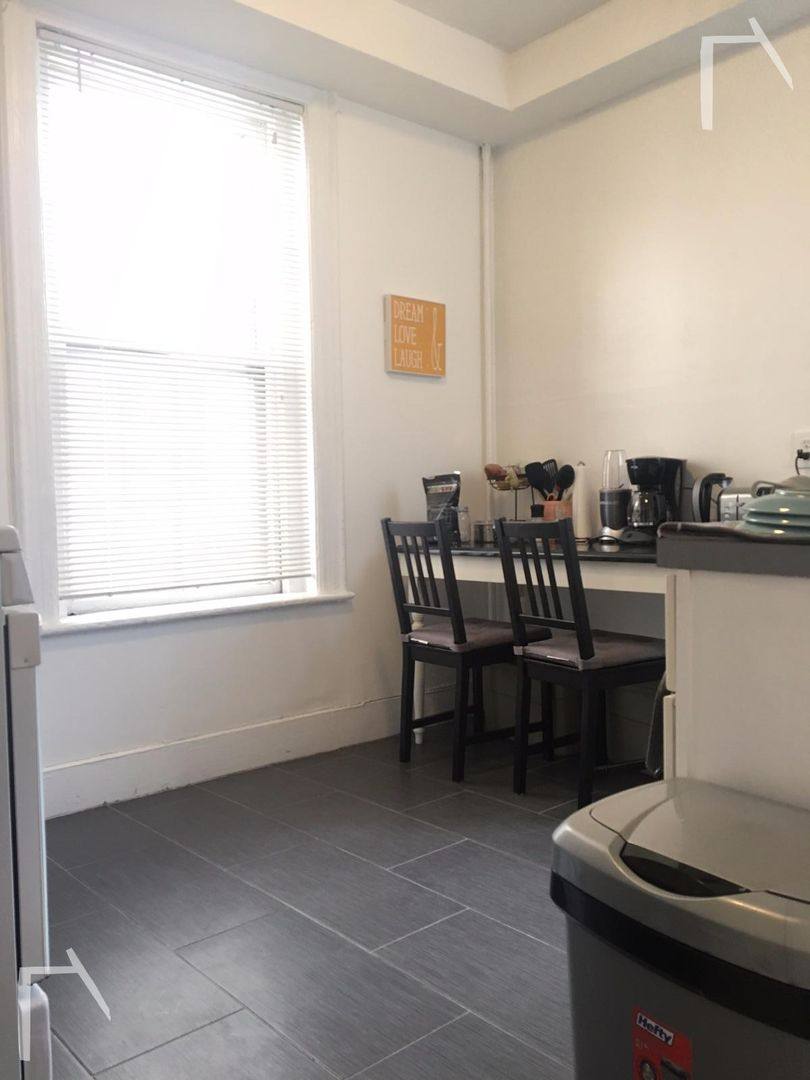 Apartment for rent at 218 Hemenway #1, Boston, MA 02115