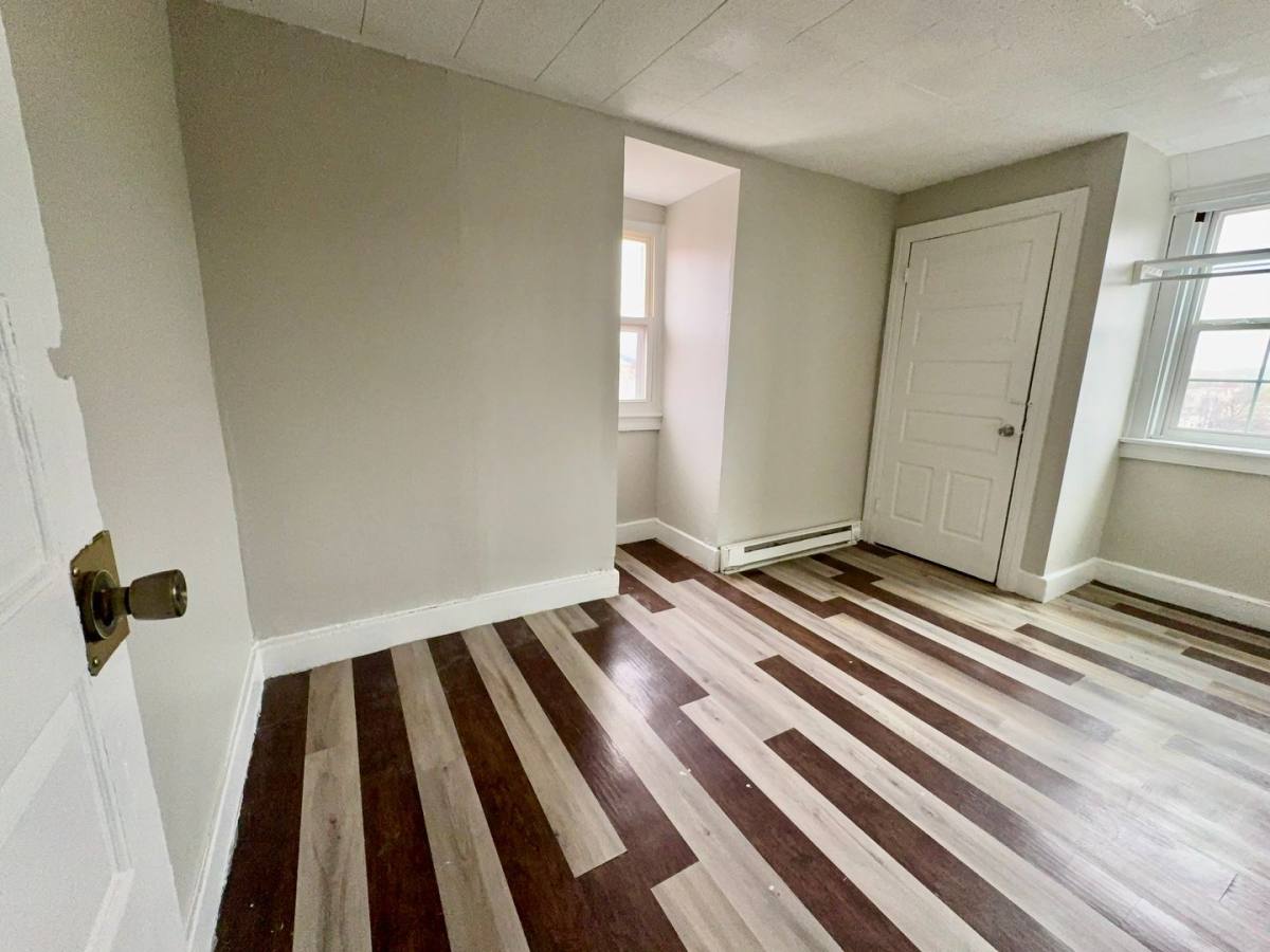 Apartment for rent at 158 S Pershing Ave, York, PA 17401