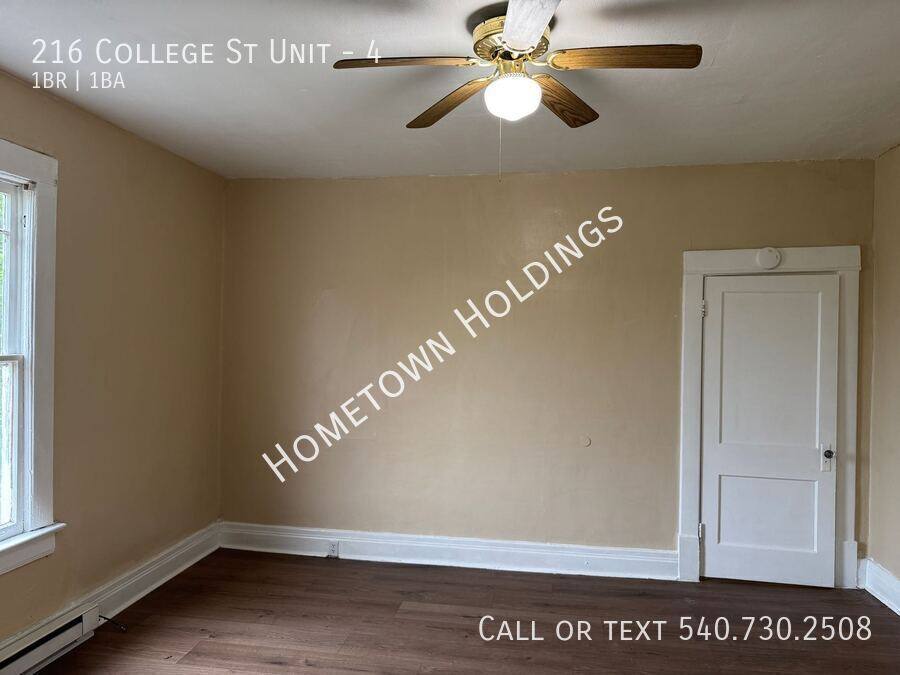 Apartment for rent at 216 College St #4, Martinsville, VA 24112