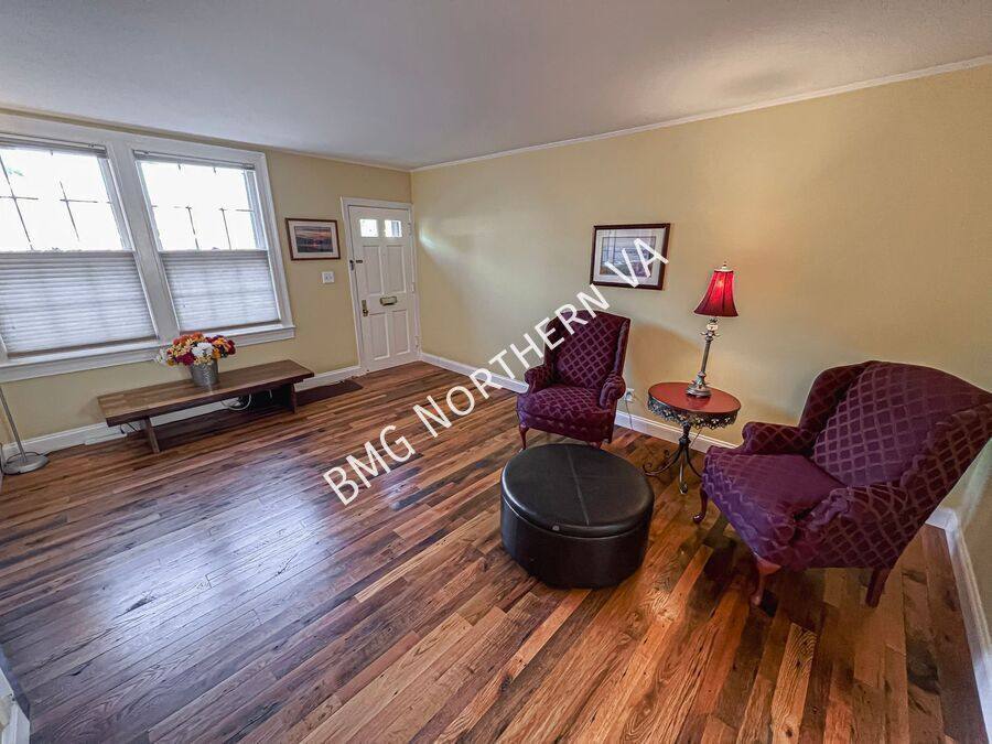 House for rent at 1400 S Edgewood St #520, Arlington, VA 22204