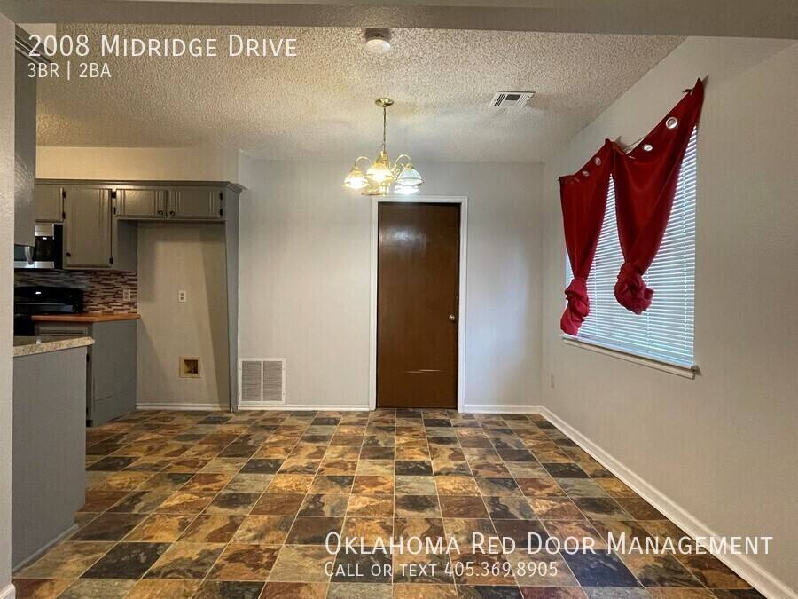 House for rent at 2008 Midridge Dr, Oklahoma City, OK 73141