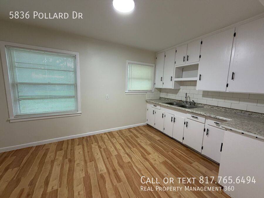 House for rent at 5836 Pollard Dr, Fort Worth, TX 76114