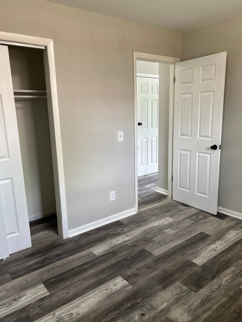 Apartment for rent at 1844 Hickorydale Dr, Dayton, OH 45406