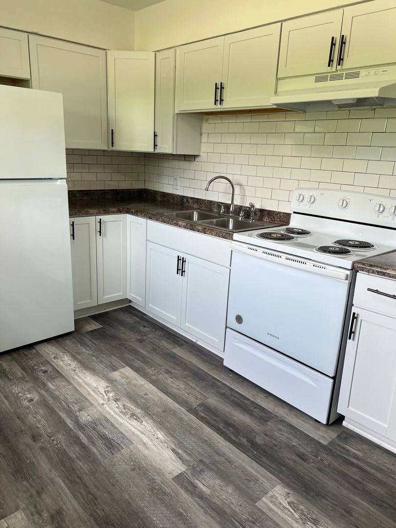 Apartment for rent at 1844 Hickorydale Dr, Dayton, OH 45406